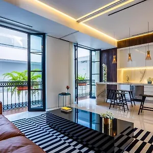  Holiday home Pier 57 - 510 Luxury Rooftop 2 Bedroom In Romantic Zone