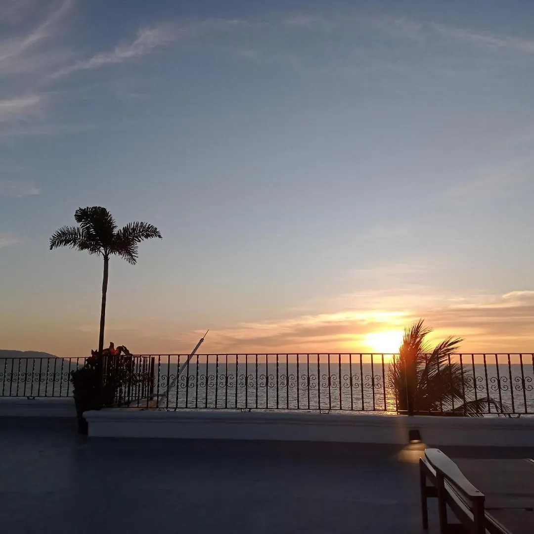 Los Muertos Escape Puerto Vallarta